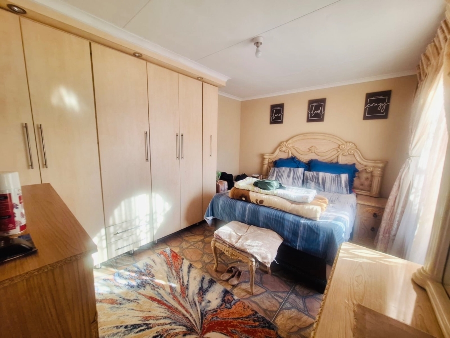 3 Bedroom Property for Sale in Mabopane Unit X North West